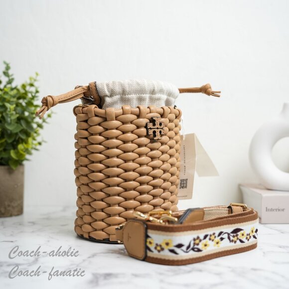 NWT  Tory Burch Emerson Woven Mini Bucket Bag in Ginger Shortbread 160648 - Picture 3 of 12